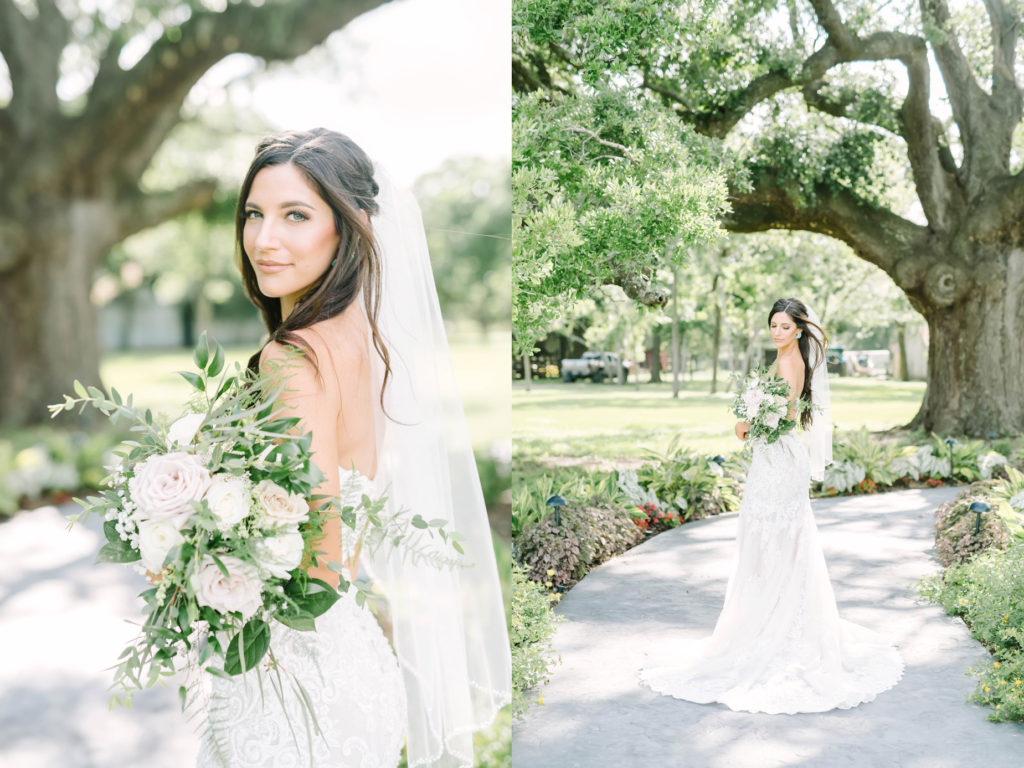 At a plantation in Texas, Christina Elliott Photography captures a bride holding a white rose bouquet for a classic romantic wedding style. classic bouquets #texasbridals #christinaelliottphotography #plantationwedding #bridalinspiration #TXwedding